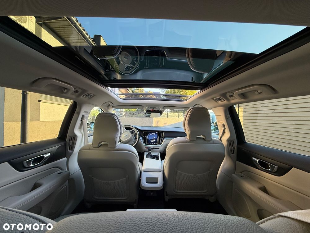 Volvo V60 D3 Geartronic Momentum Pro - 19