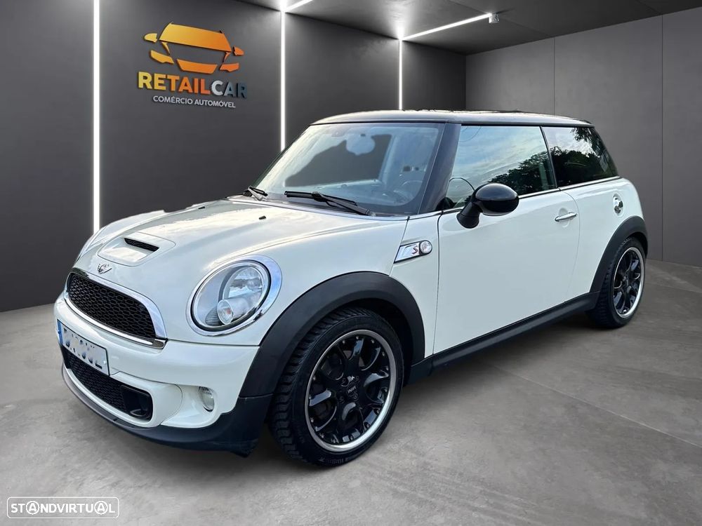 MINI 3 Portas Cooper SD - 1