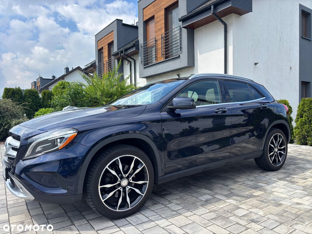 Mercedes-Benz GLA 250 4-Matic - 1