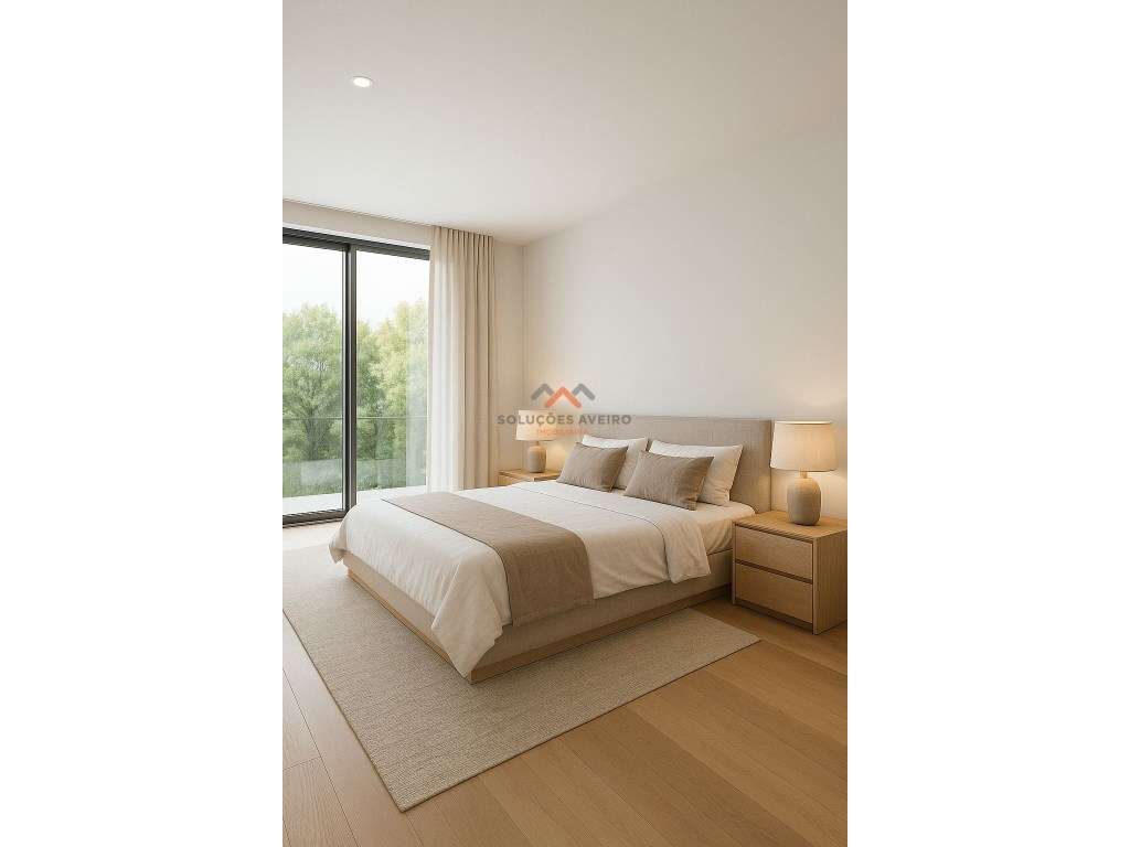 Apartamento T3+Terraço de 44 m² | 2 Lugares de Garagem - Centro de ... - Grande imagem: 2/9