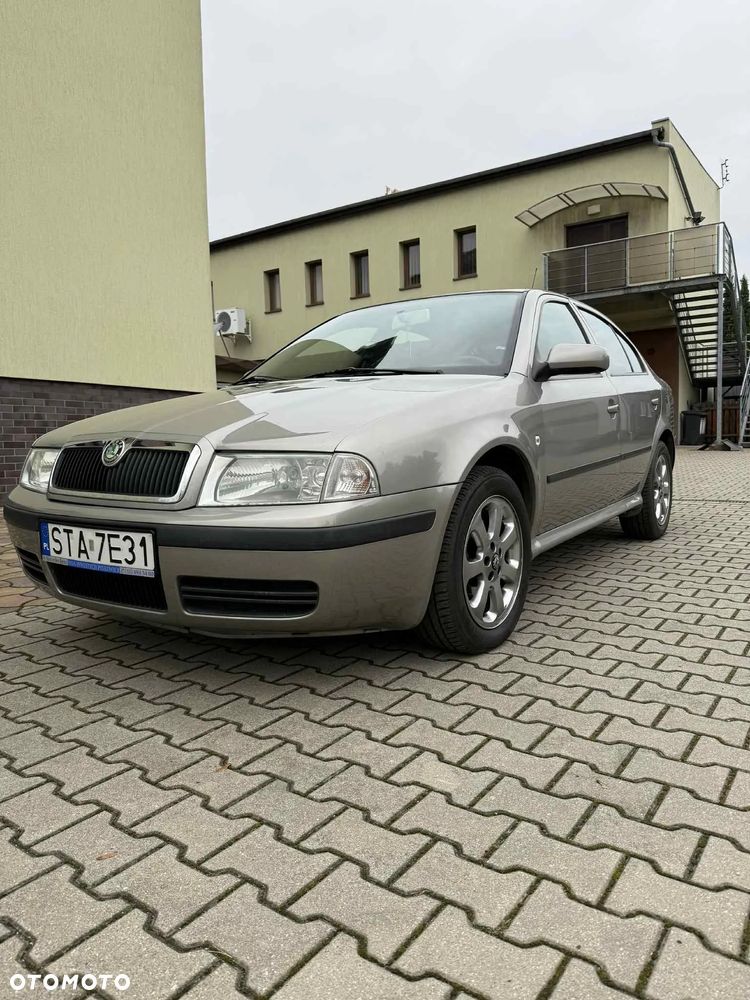 Skoda Octavia - 3