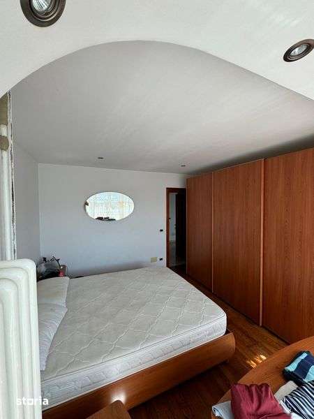 Apartament de închiriat — fotografia 3