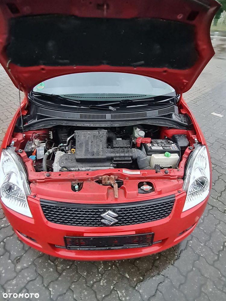 Suzuki Swift 1.3 GS - 6
