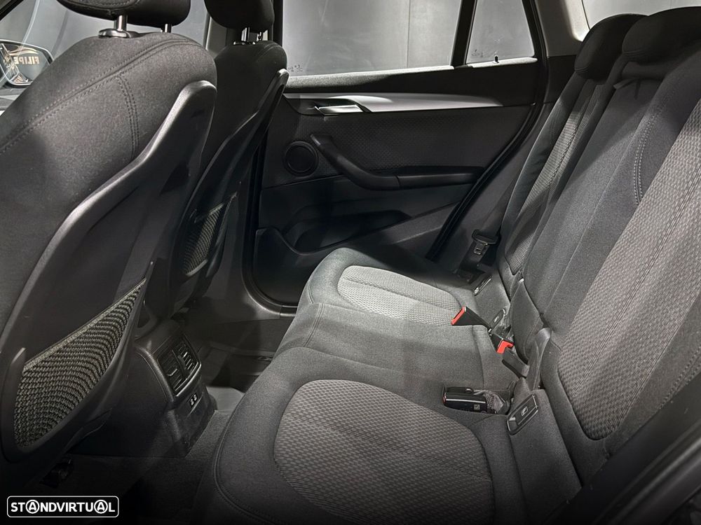 BMW X1 16 d sDrive Auto - 30
