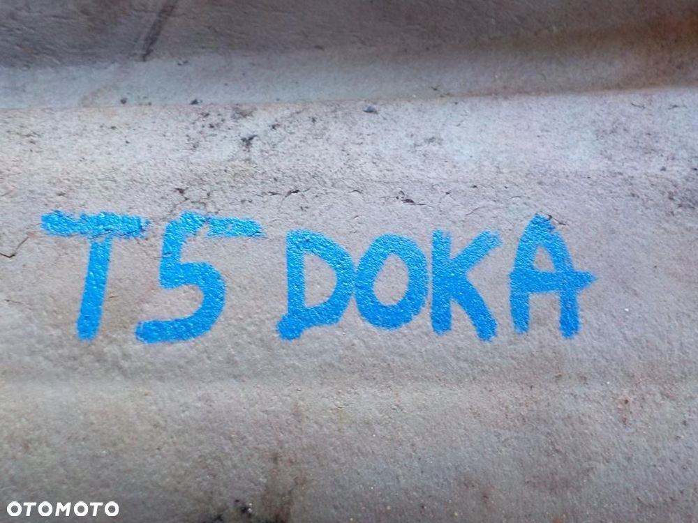 VW T5 T6 DOKA DUBELKABINA WYKŁADZINA GUMA PODŁOGA TYŁ - 5