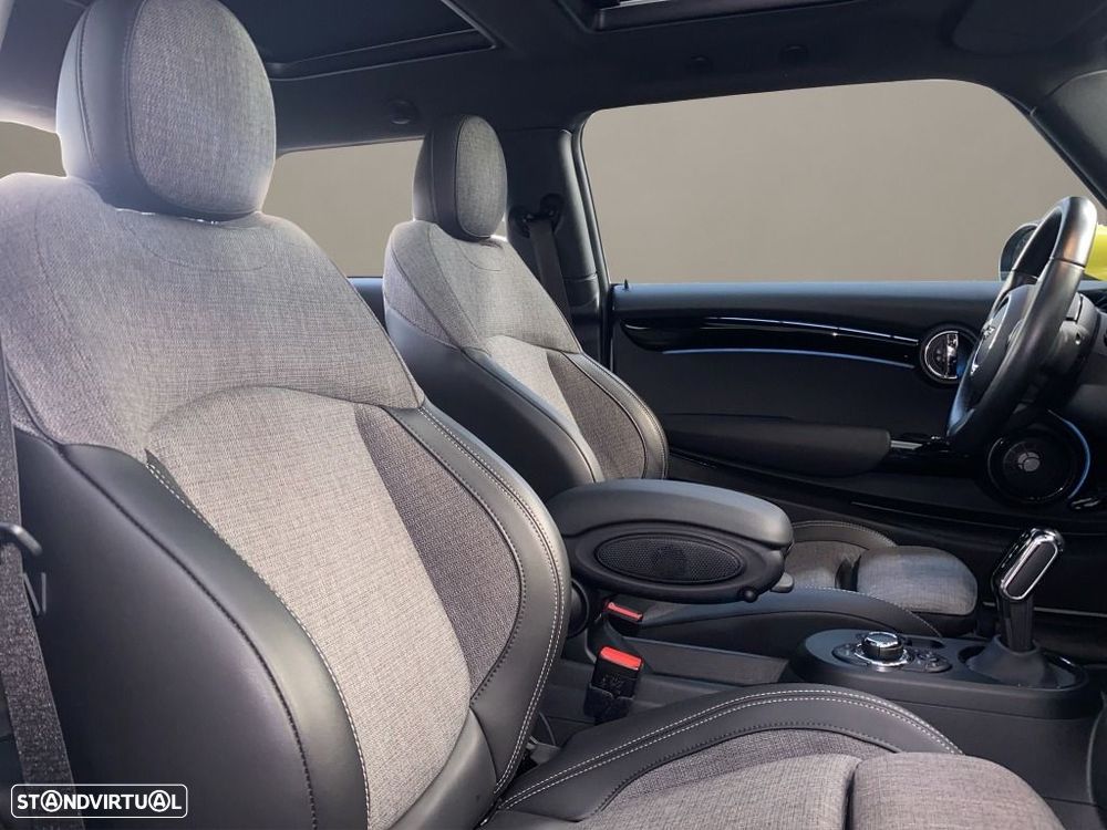 MINI 3 Portas Cooper SE Premium P. Classic - 13