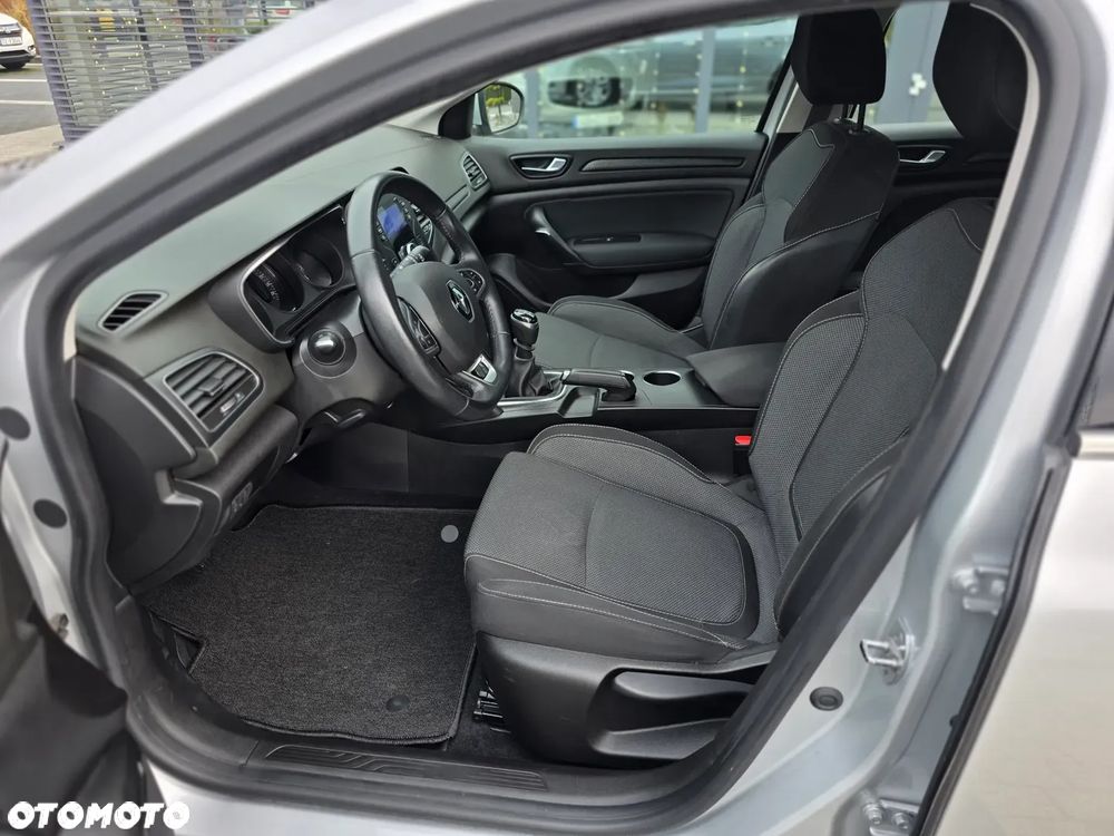 Renault Megane - 14