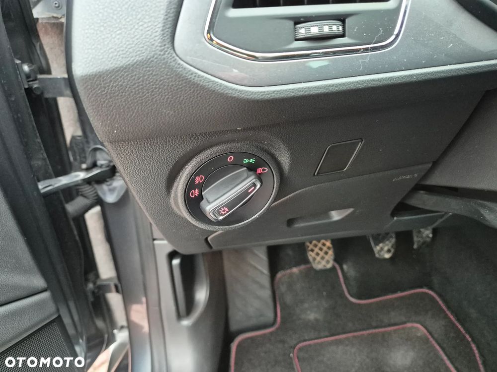 Seat Leon 2.0 TDI DPF FR - 29