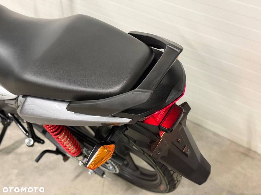 Honda CB - 31