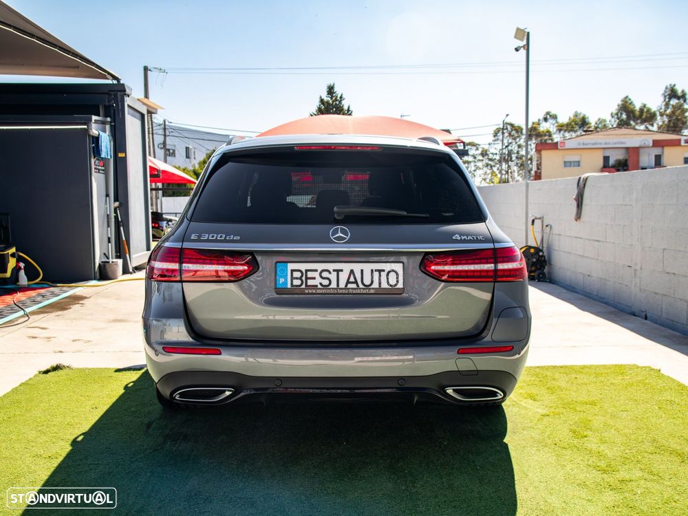 Mercedes-Benz E 300 de 9G-TRONIC AMG Line - 9