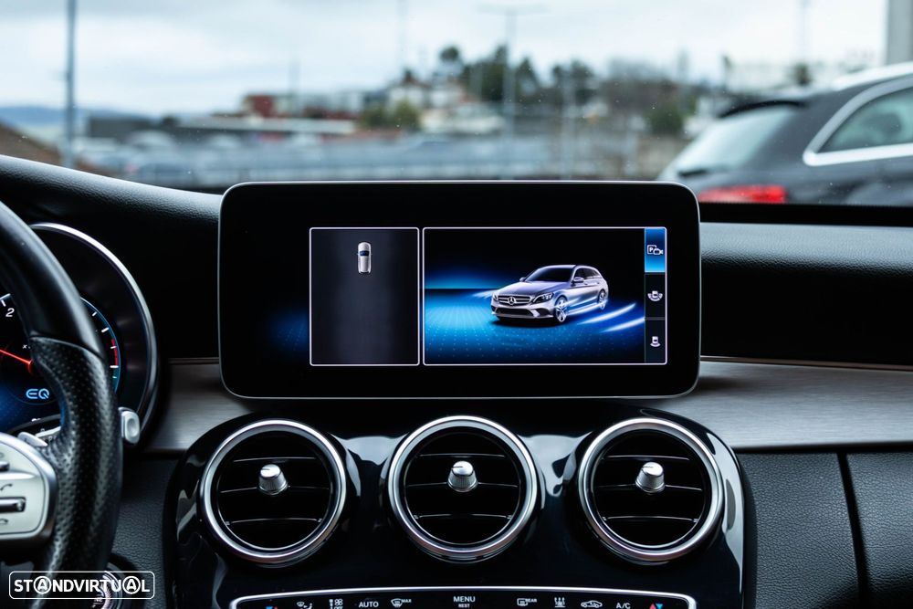 Mercedes-Benz C 300 de AMG Line - 33