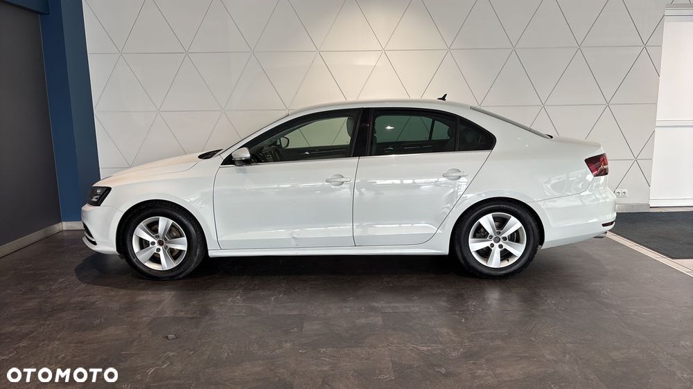 Volkswagen Jetta 1.4 TSI BMT Highline DSG - 3