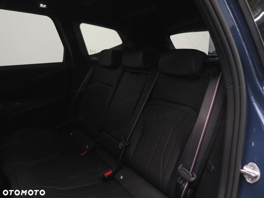 BMW iX3 - 15