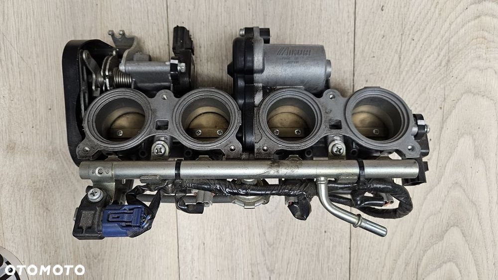 Listwa Wtryskowa Przepustnica Yamaha YZF-R6 R6 2008-2016 13S Dawca Części - 15