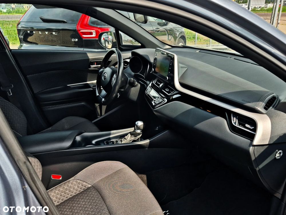 Toyota C-HR 1.8 Hybrid Comfort - 24