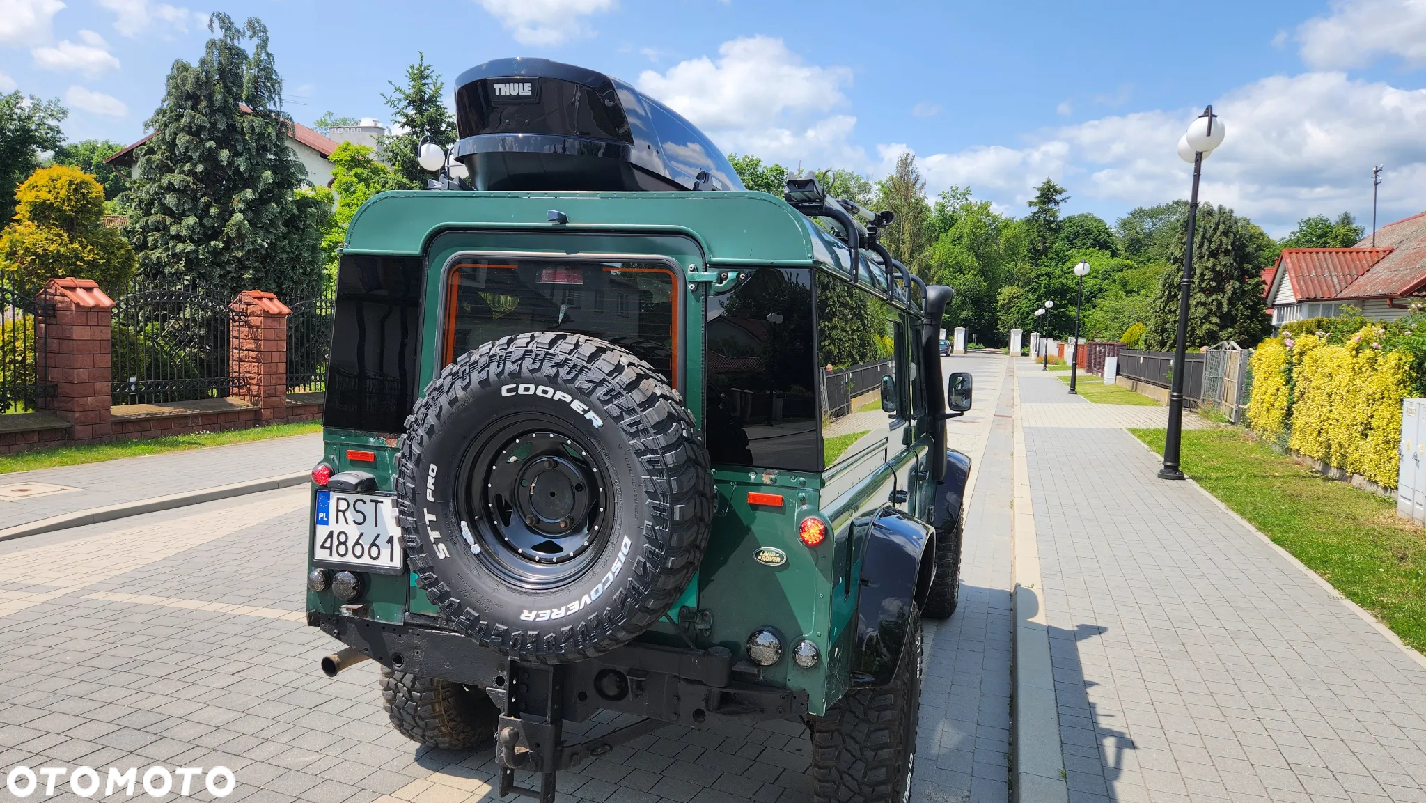 Land Rover Defender 110 2.5 TDI - 12