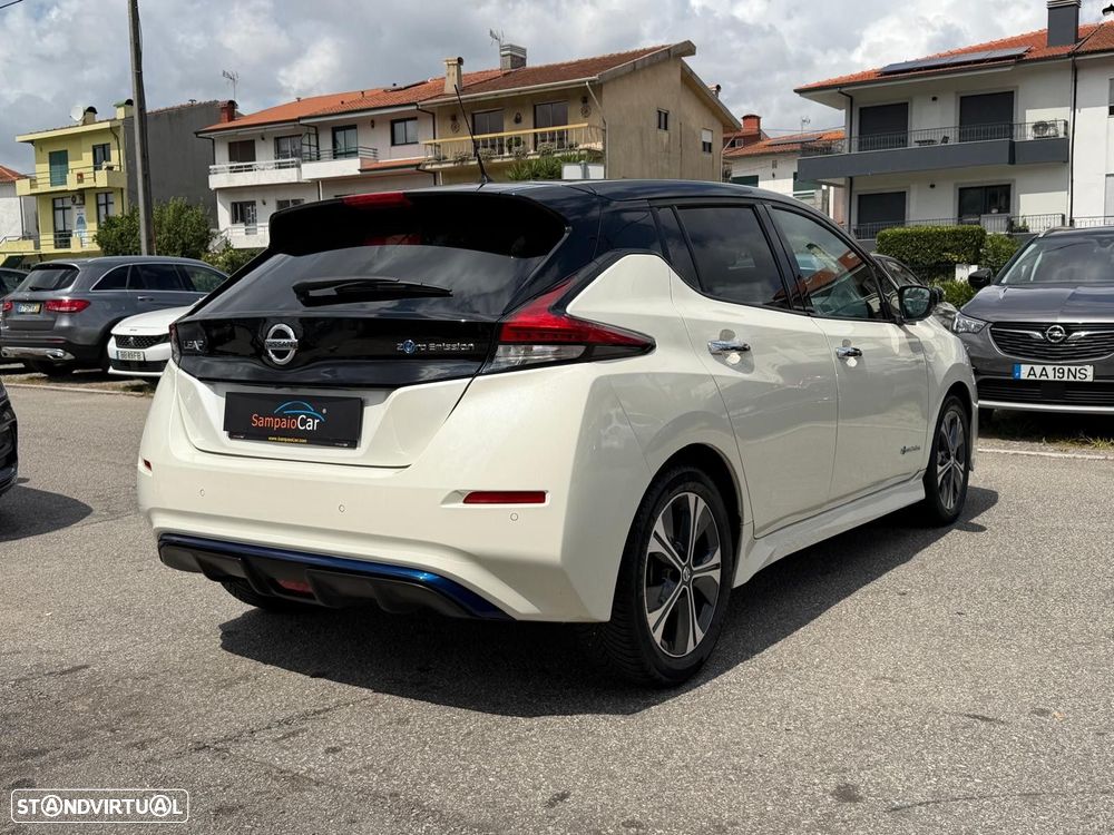 Nissan Leaf N-Connecta Two Tone - 5