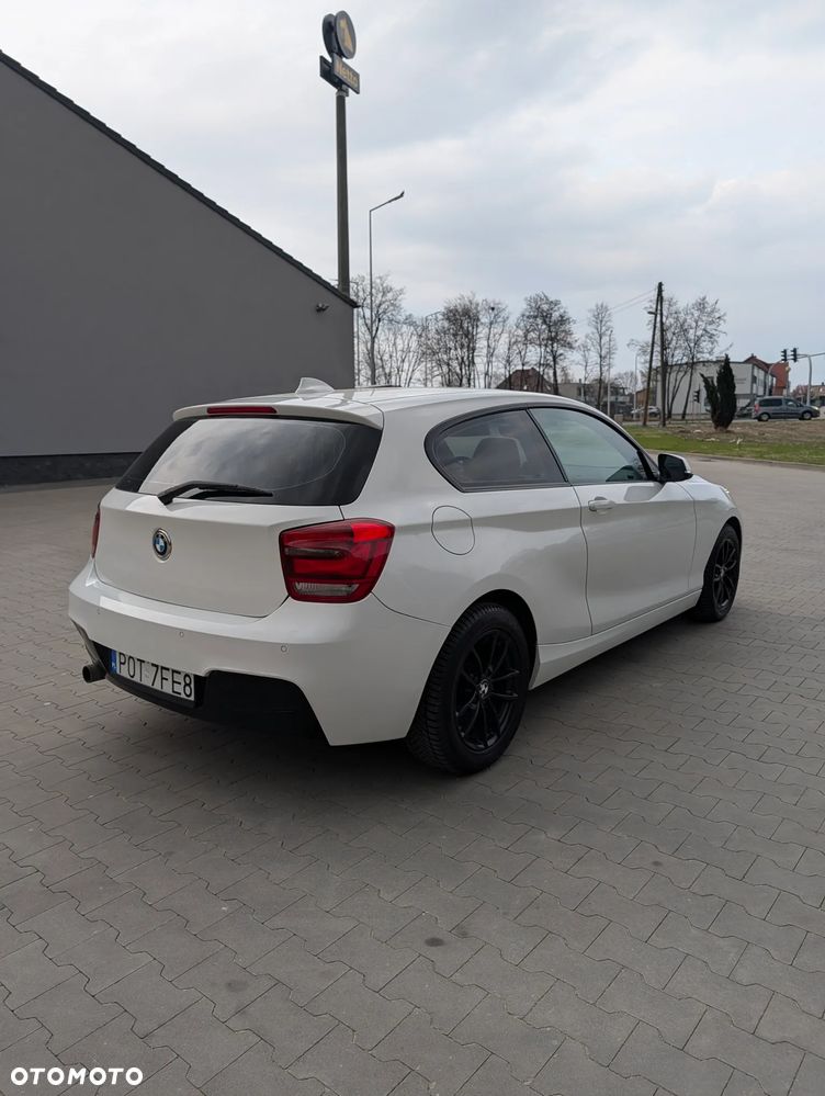 BMW Seria 1 116d - 5