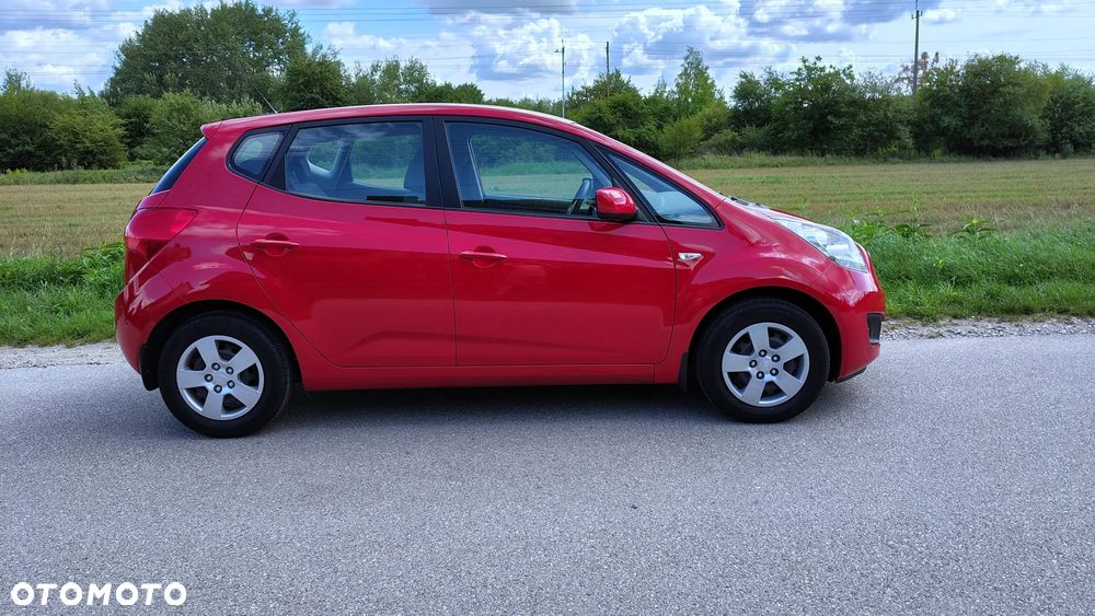 Kia Venga - 19