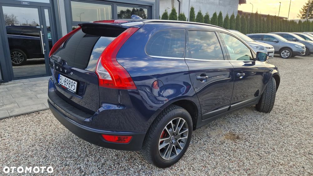 Volvo XC 60 D4 Geartronic Momentum - 23