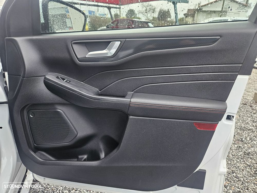 Ford Kuga 1.5 TDCi EcoBlue ST-Line - 15