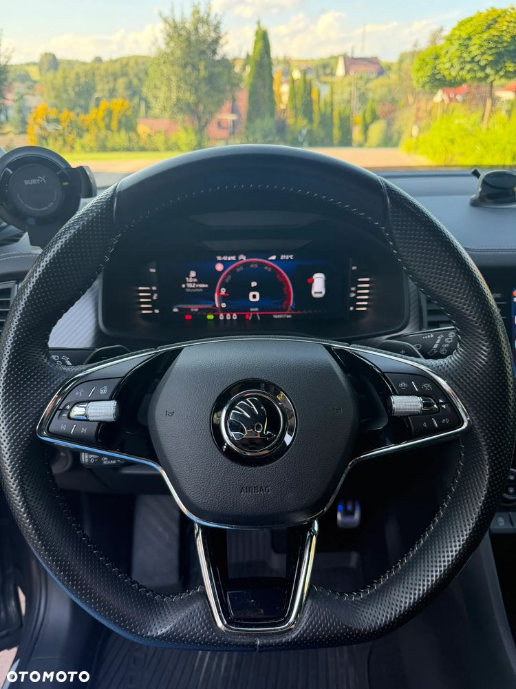 Skoda Kodiaq 2.0 TDI 4x4 Sportline DSG - 17