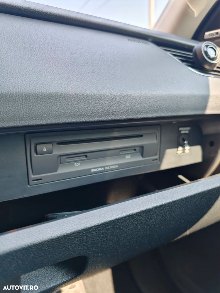 Skoda Octavia 2.0 TDI (Green tec) DSG Ambition - 25