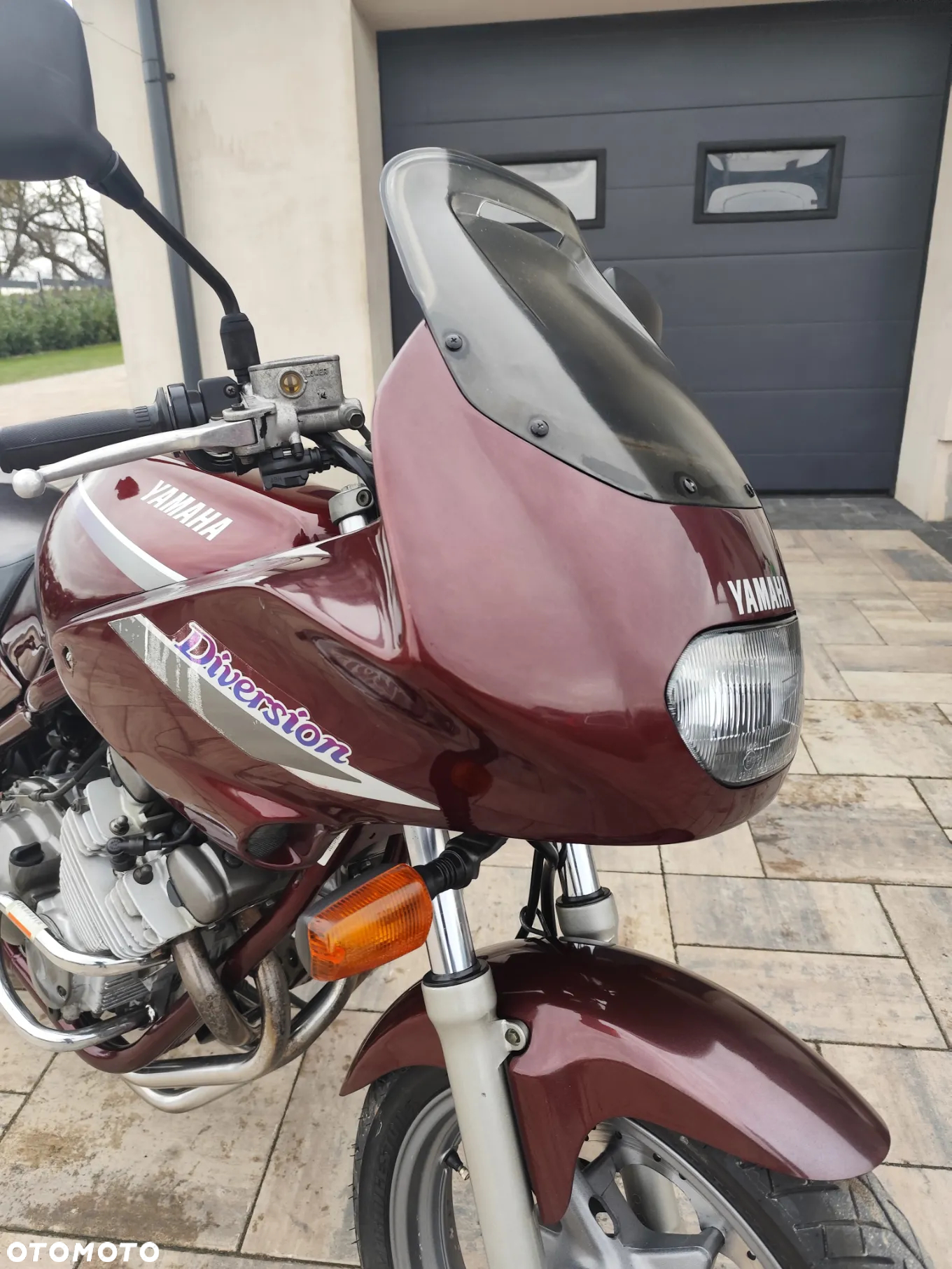 Yamaha XJ - 19