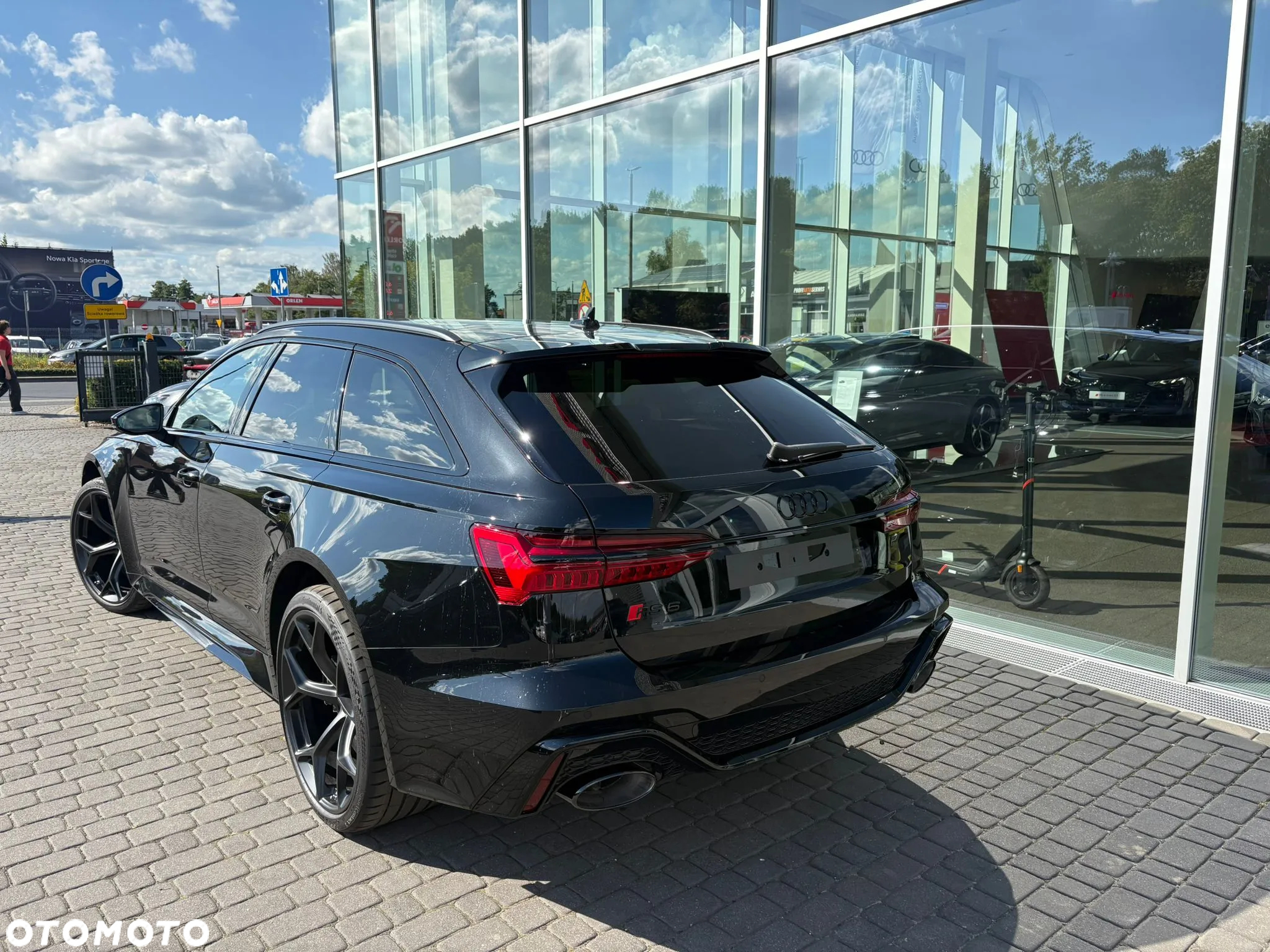 Audi RS6 Avant - 7