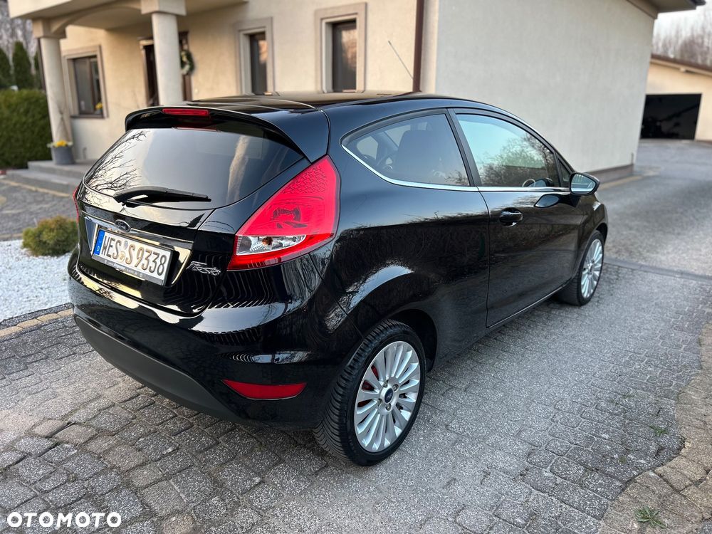 Ford Fiesta 1.4 Titanium EU5 - 8