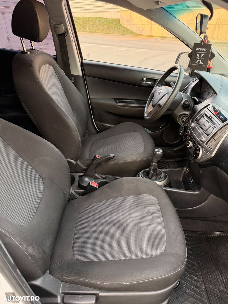 Hyundai i20 1.1 CRDi M/T Confort - 7