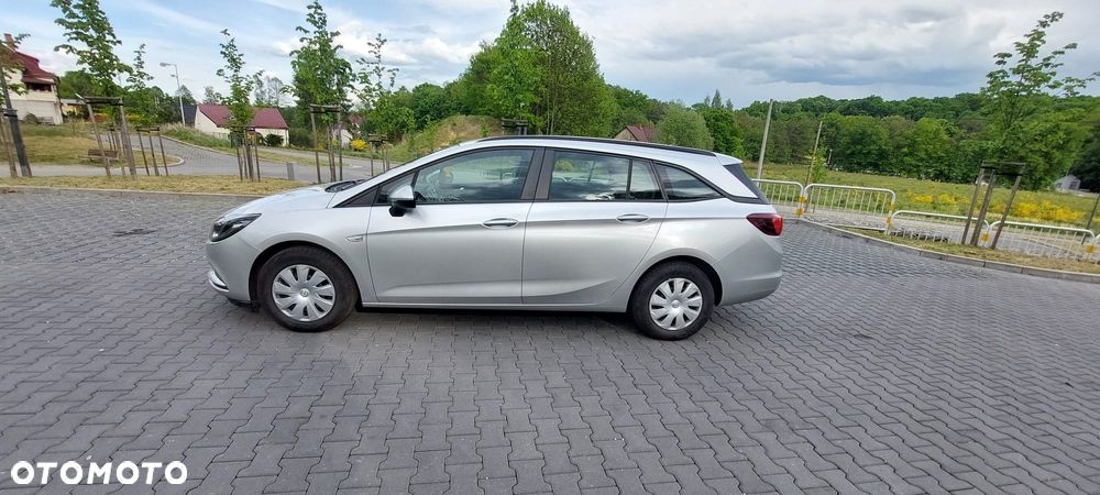 Opel Astra 1.4 T Enjoy - 4