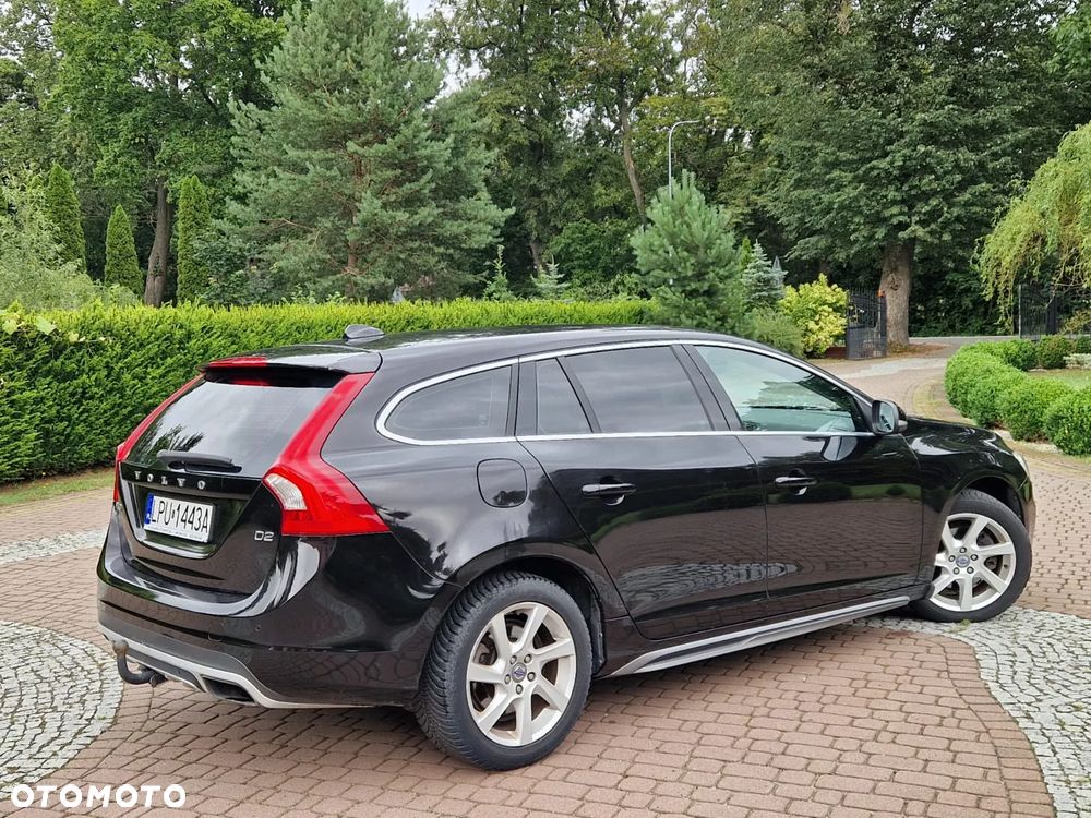 Volvo V60 D2 Momentum - 3