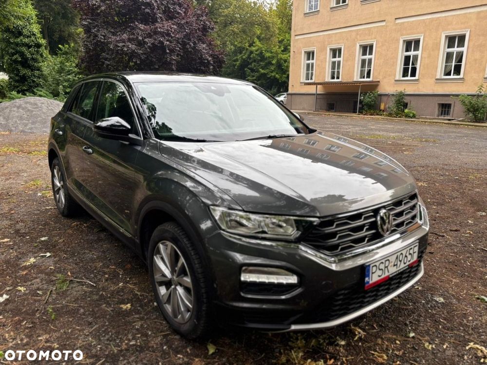 Volkswagen T-Roc - 4