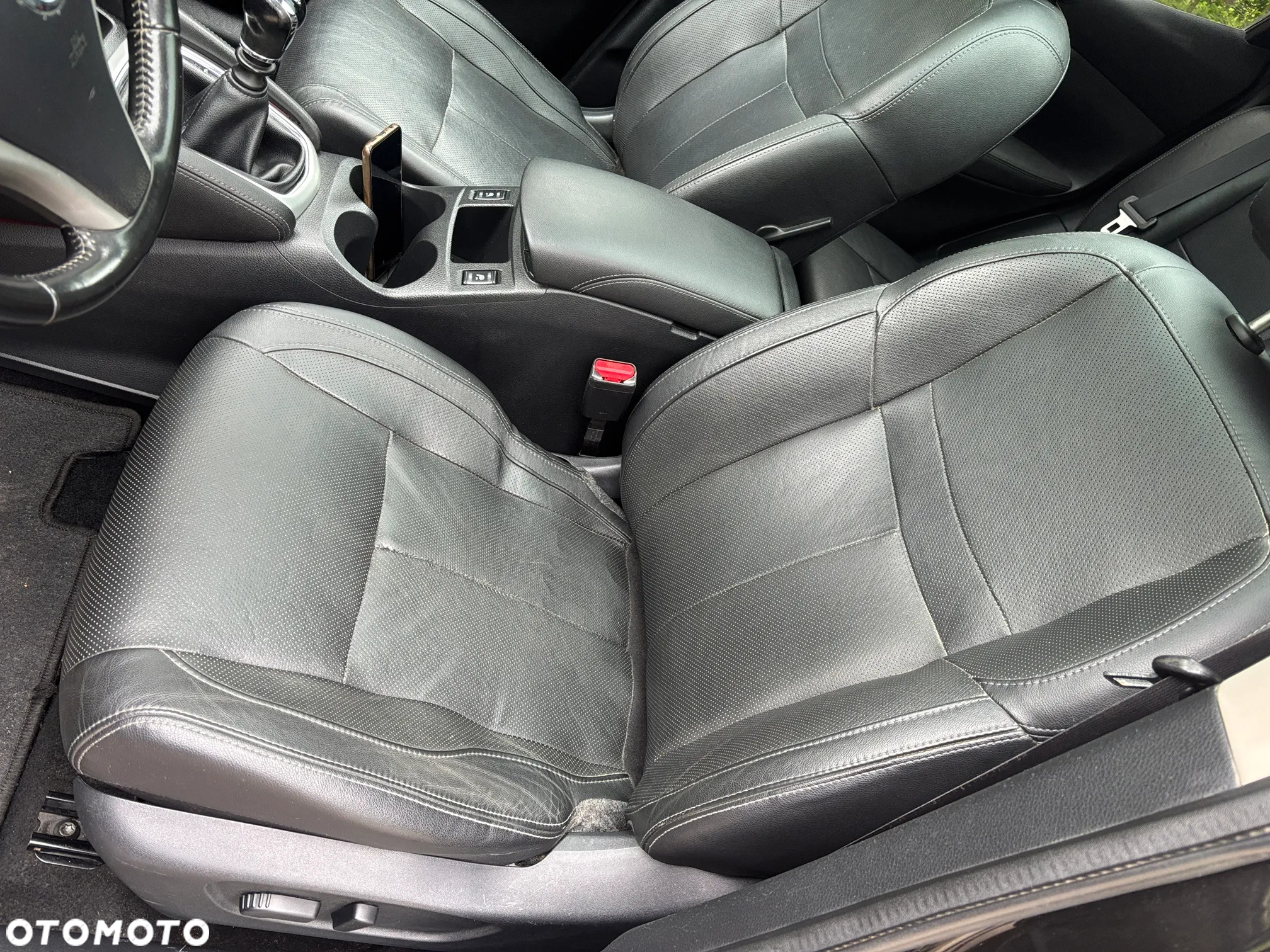 Nissan Qashqai 1.6 DCi 4x4 Black Edition EU6 - 11