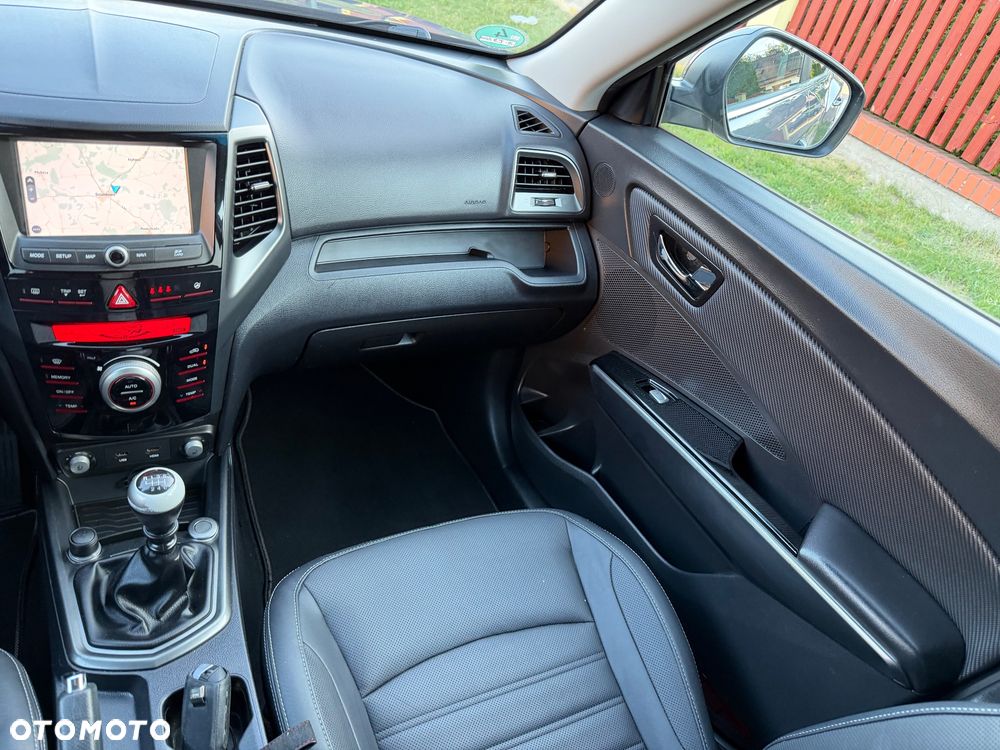 SsangYong/KGM XLV e-XDi 160 2WD Start/Stop Sapphire - 28