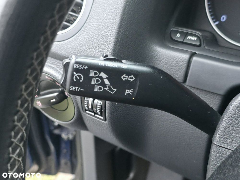 Volkswagen Golf Plus - 21