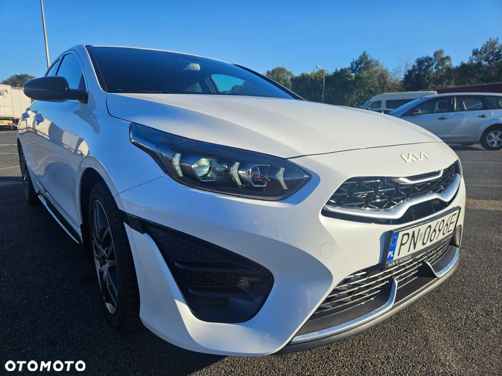 Kia ProCeed - 2