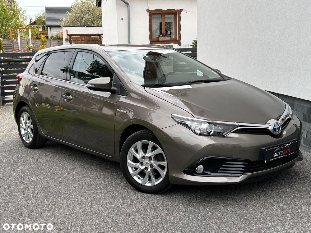 Toyota Auris 1.8 HSD Prestige NAVI - 9