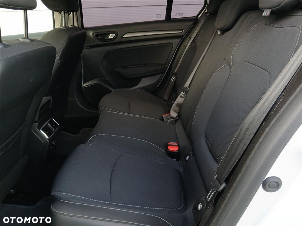 Renault Megane E-TECH Plug-in 160 BUSINESS EDITION - 11