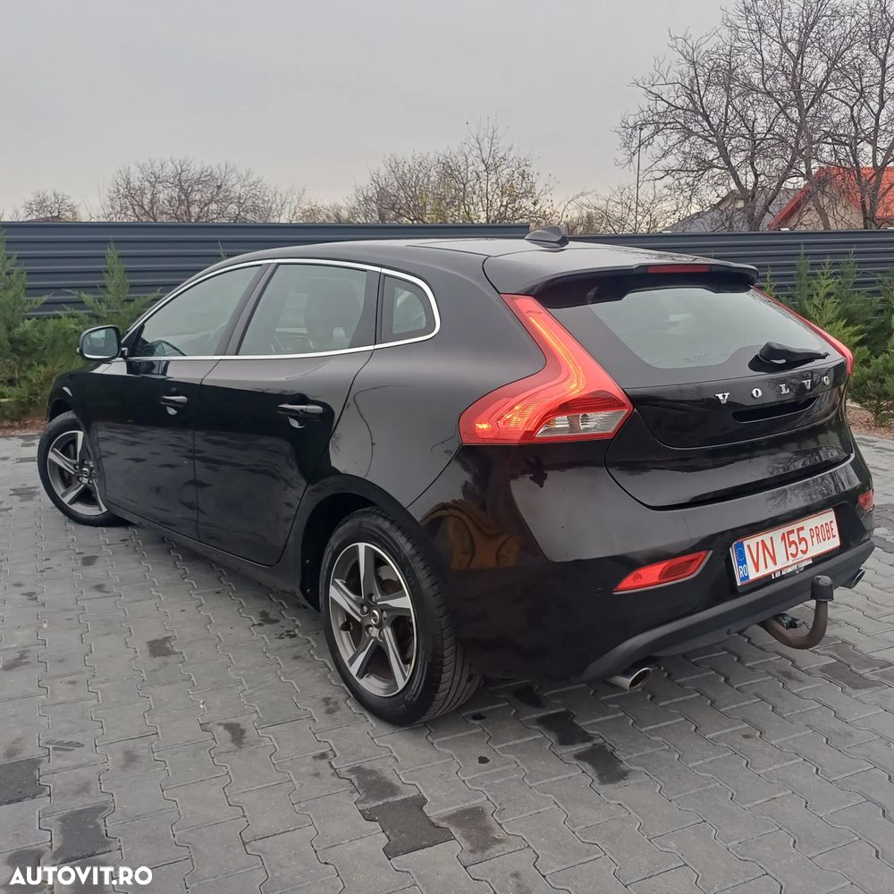 Volvo V40 D4 Ocean Race - 18