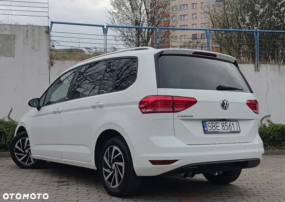 Volkswagen Touran 1.4 TSI BMT Comfortline - 2