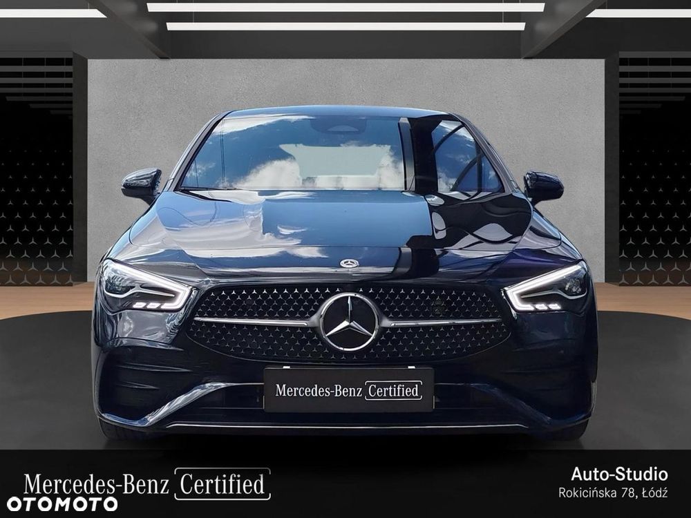 Mercedes-Benz CLA - 10