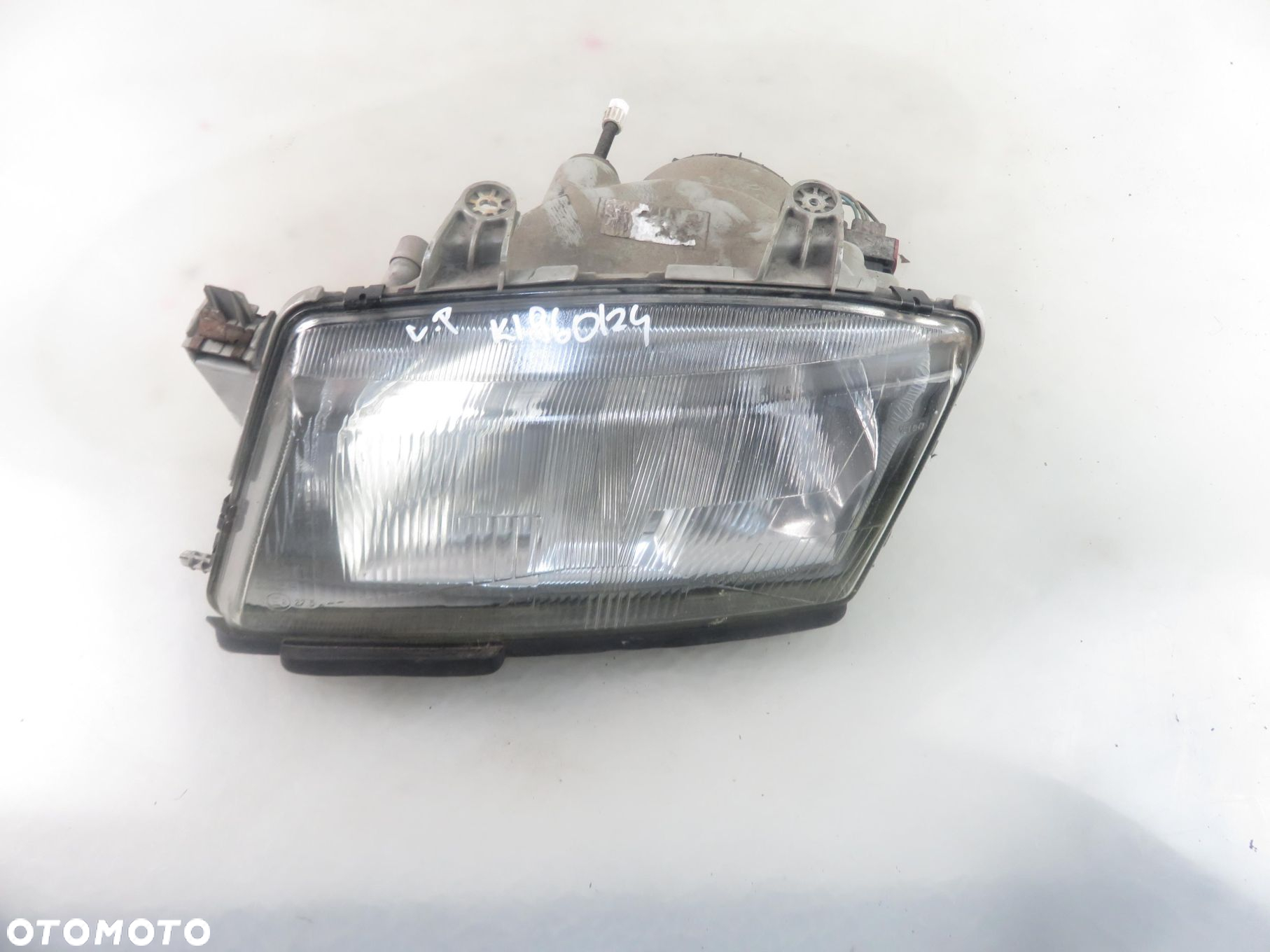 LAMPA LEWA PRZEDNIA SAAB 9-3 I - 10