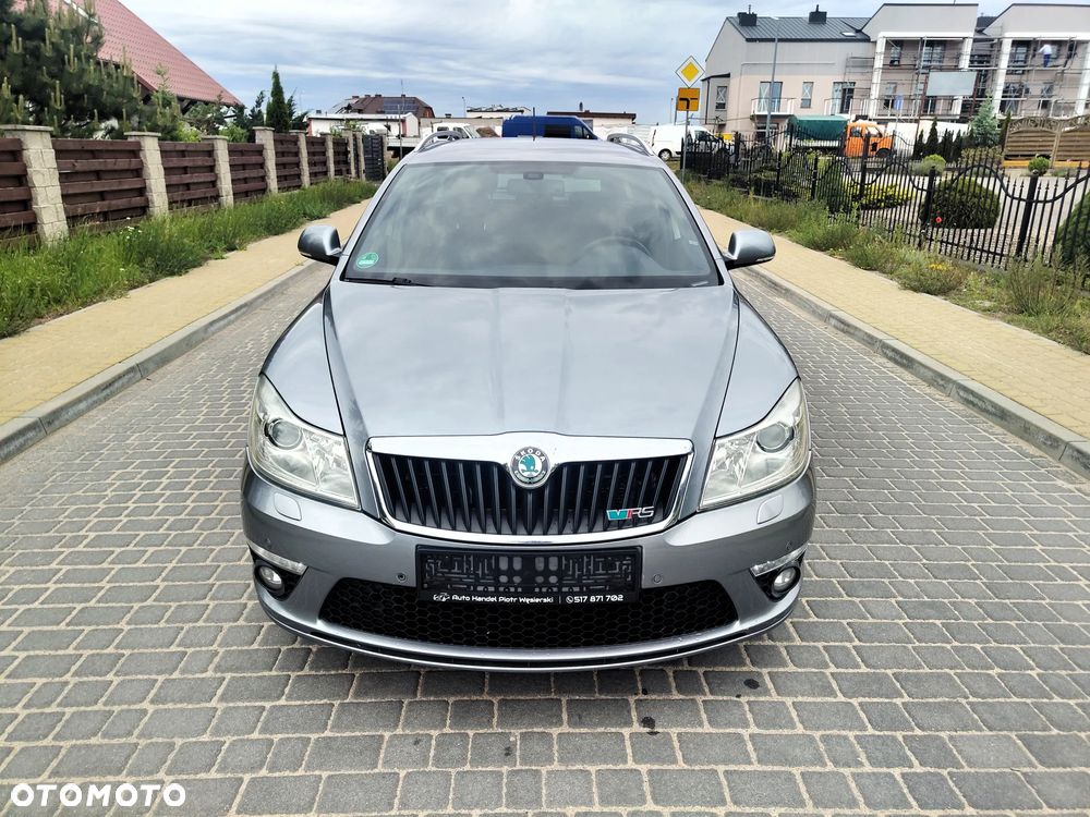 Skoda Octavia 2.0 TSI RS - 4