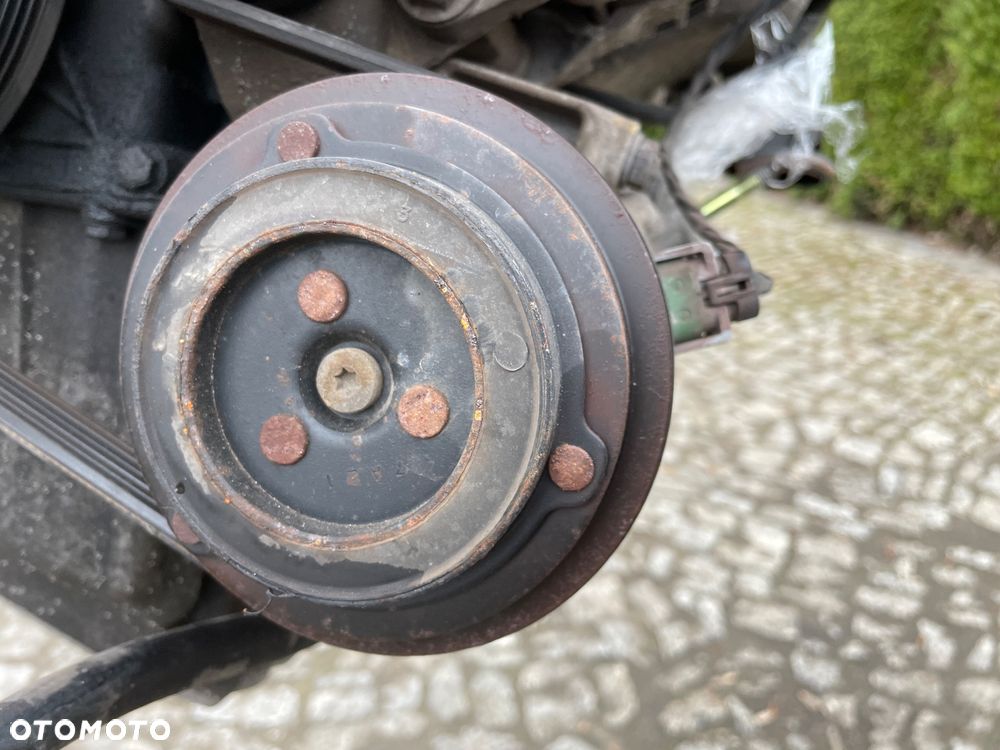 Silnik SsangYong 2.2 e-XDi D22DTR 672.960 Rexton Musso Korando - 9