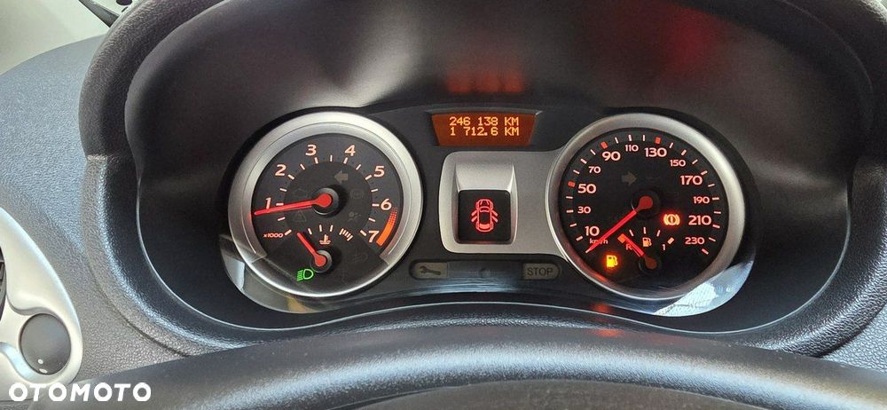 Renault Clio - 17