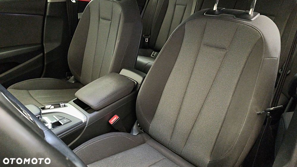 Audi A4 Avant 35 TDI mHEV S tronic - 11