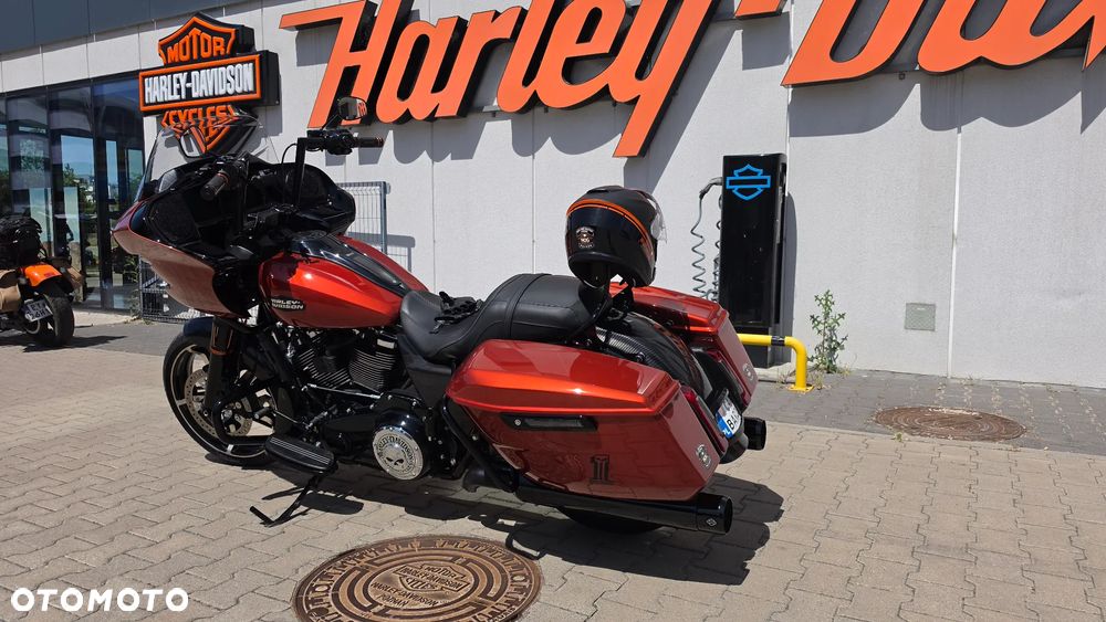 Harley-Davidson Touring Road Glide - 29