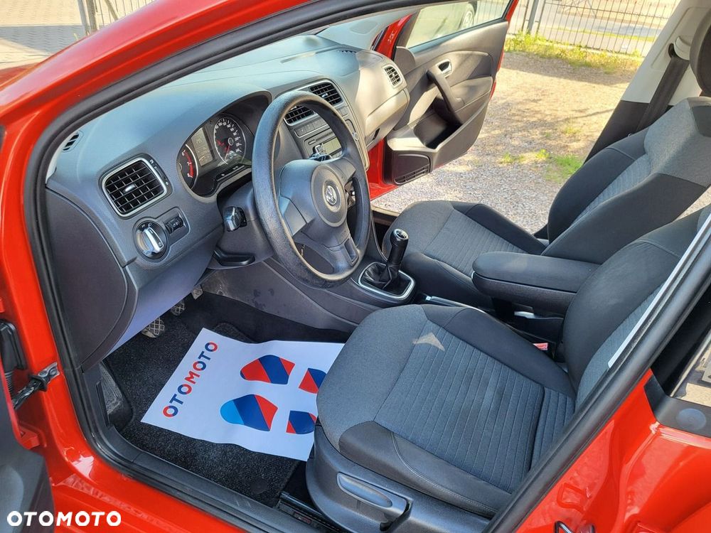 Volkswagen Polo - 14